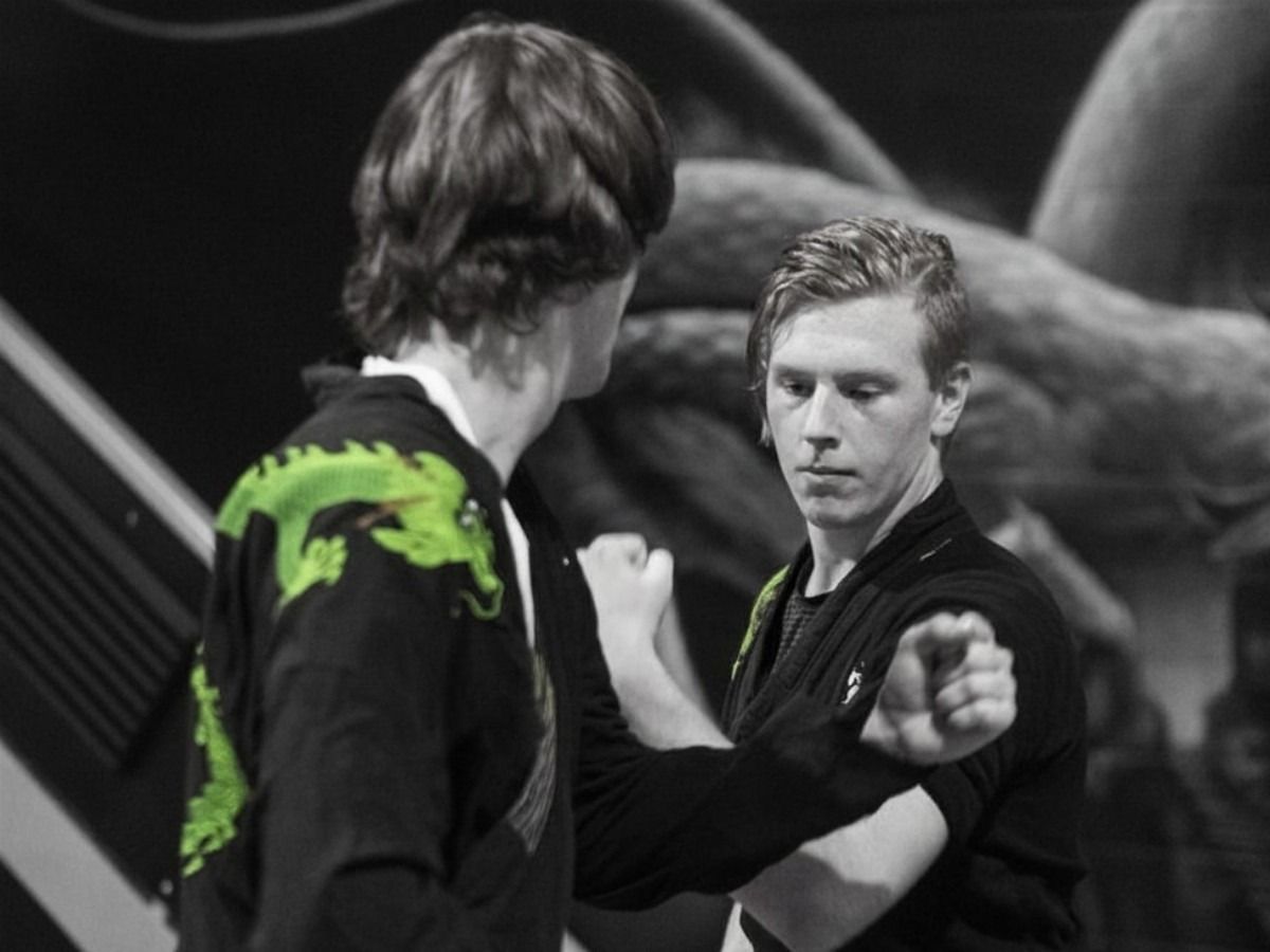 Adult Kung Fu class for beginners at Emerald Dragon Martial Arts Penrith