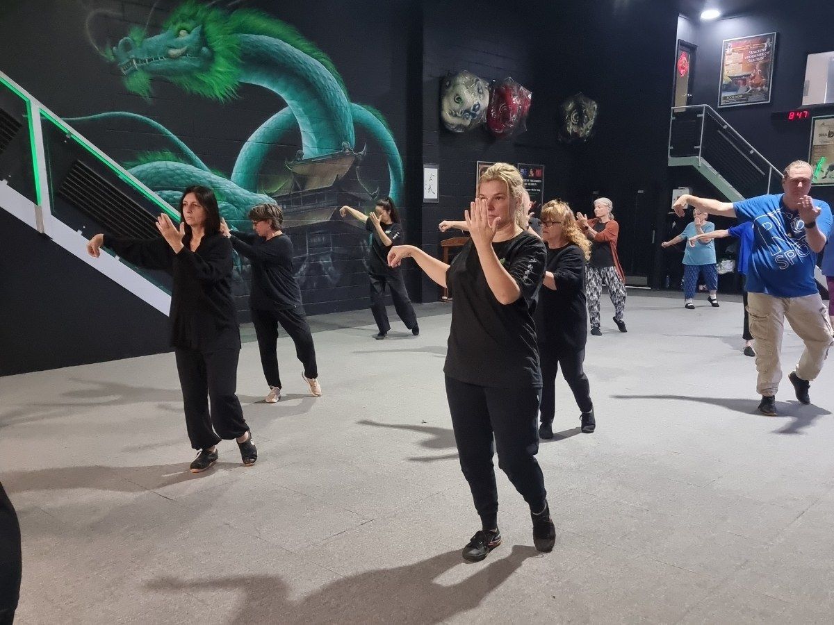 Students practicing Tai Chi training in Penrith